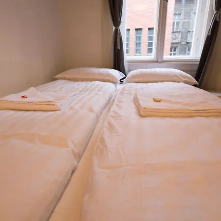 Apartament Pest-port 4 For 16 Person