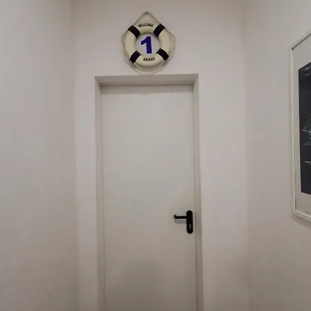 Apartment Pest-port 4 For 16 Person