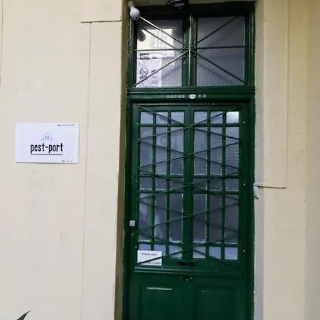 Apartment Pest-port 4 For 16 Person Budapest