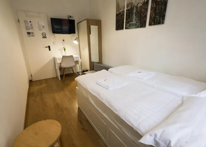 Pest-port 4 For 16 Person Apartament *