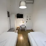 Apartment Pest-port 4 For 16 Person *